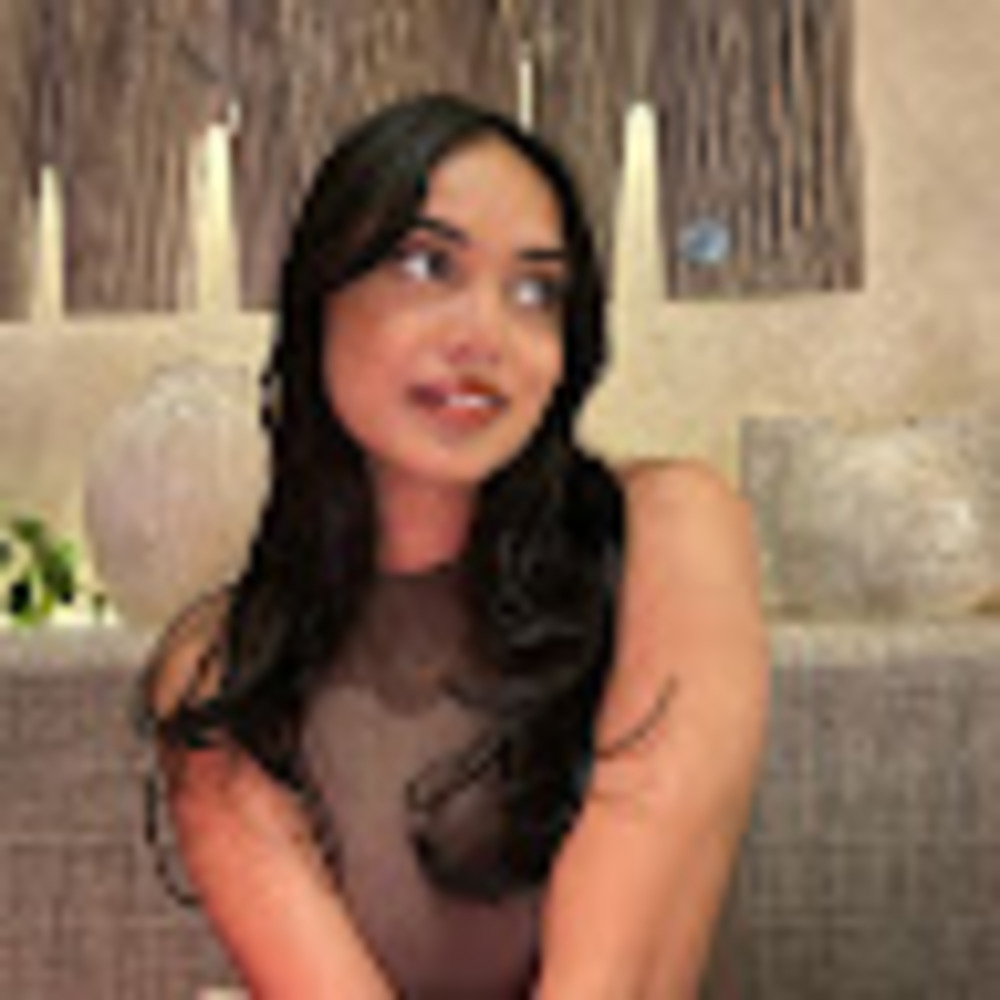 Meet your Posher, Anika